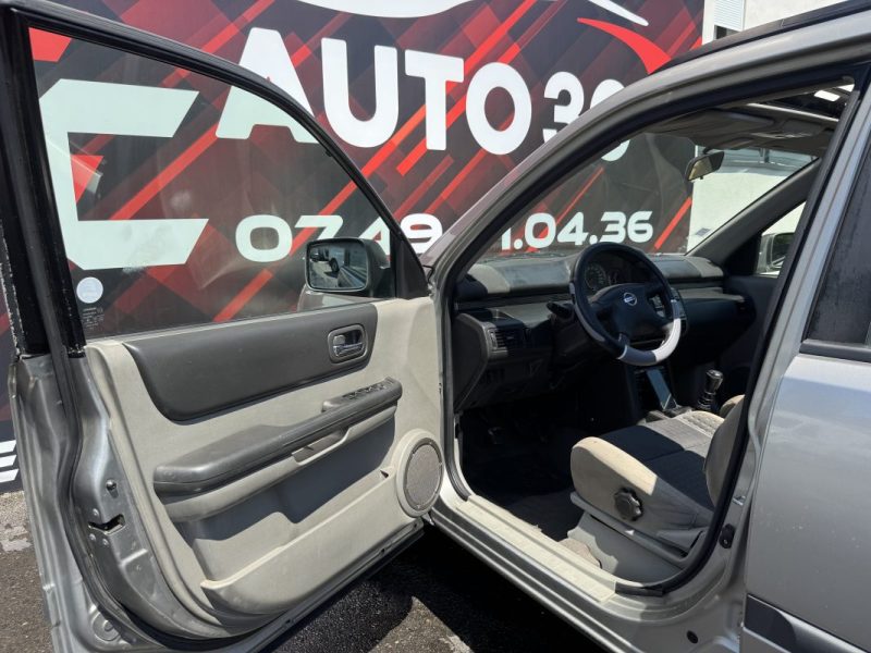 NISSAN X-TRAIL 2.2 DI 4X4 2184CM3 114CV  2003