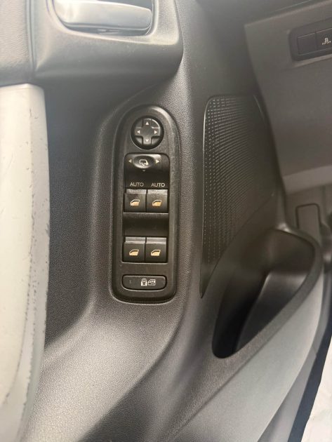 CITROEN C3 BOITE AUTOMATIQUE 1.4 HDI 70CV MUSIC TOUCH BMP 2013