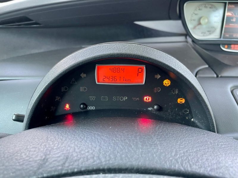 PEUGEOT 807 2.0 HDI 163 PREMIUM PACK BA 7 Places