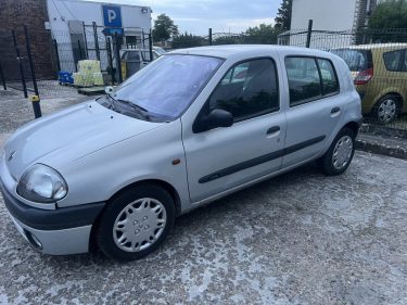 JOLIE RENAULT CLIO II 1.6 RXE BOITE AUTOMATIQUE