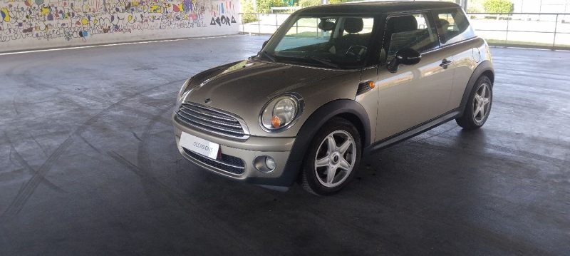 MINI COOPER D 1.6 DIESEL 110 CV AN 2009 150 KM PROPRE