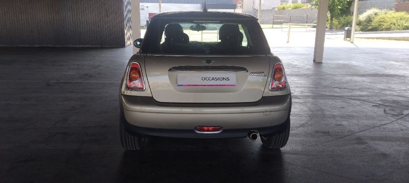 MINI COOPER D 1.6 DIESEL 110 CV AN 2009 150 KM PROPRE