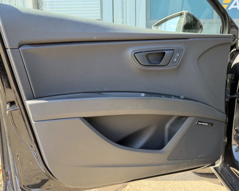SEAT LEON 2.0 TSI - 280ch - CUPRA - Entretien complet - Jante performance - Sièges chauffants