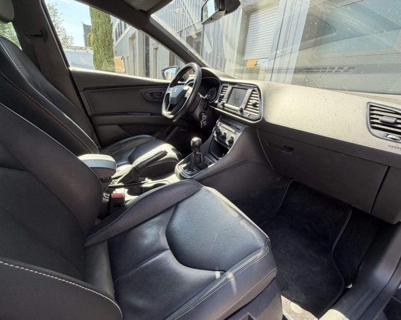 SEAT LEON 2.0 TSI - 280ch - CUPRA - Entretien complet - Jante performance - Sièges chauffants
