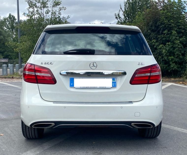 MERCEDES CLASSE B B200 CDI 136 BUSINESS 2015