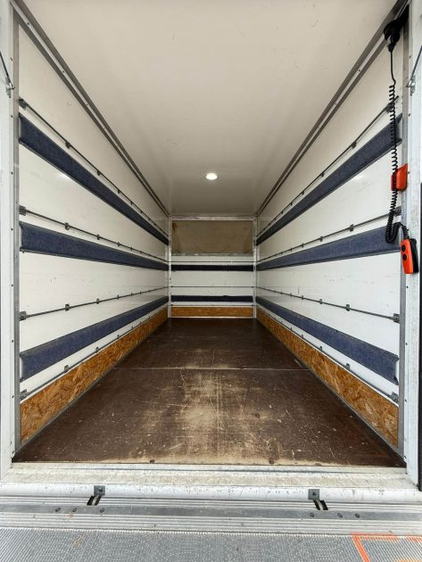 IVECO 35C16 DAILY CAMION CAISSE HAYON 3L 160CV 2021
