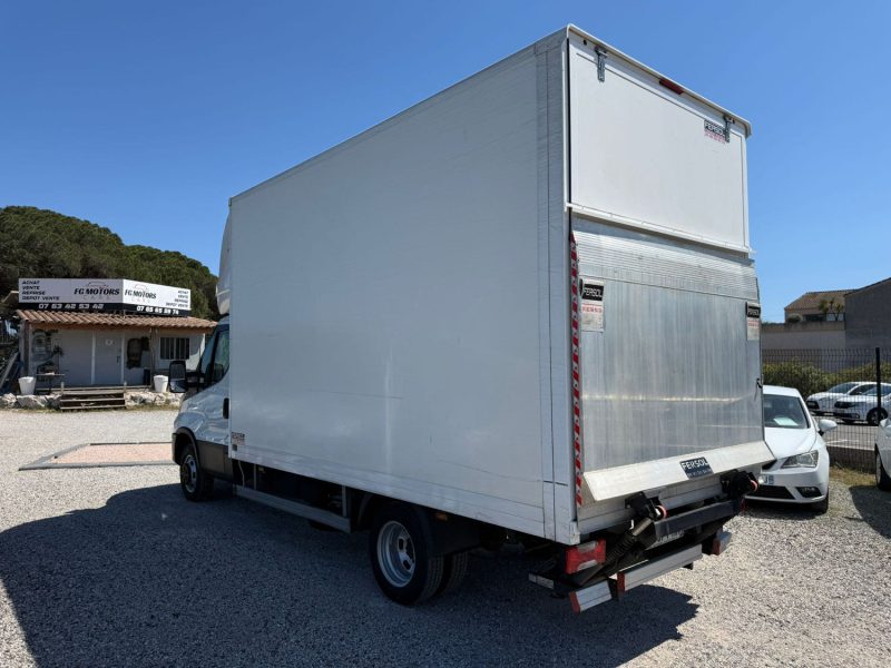 IVECO 35C16 DAILY CAMION CAISSE HAYON 3L 160CV 2021
