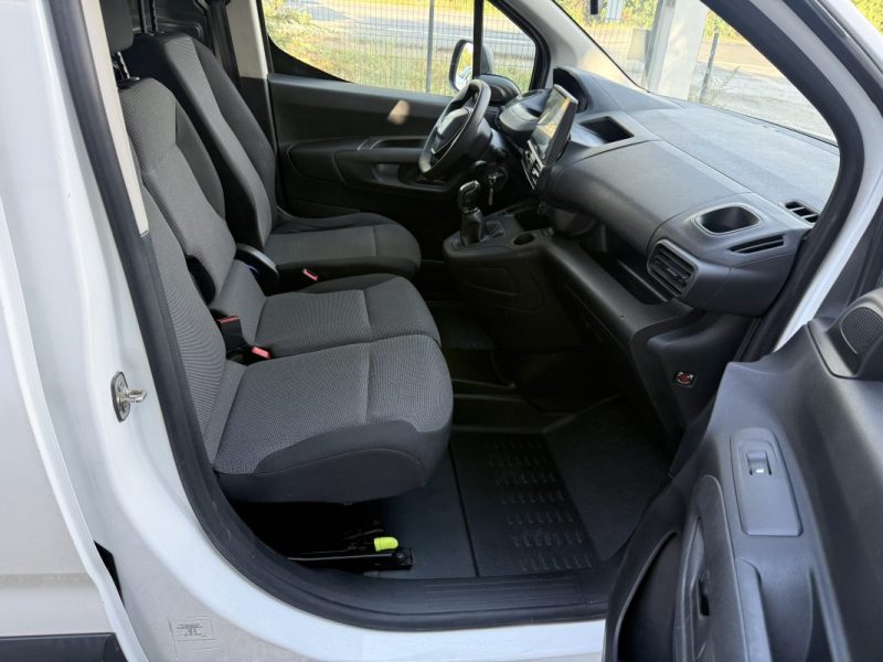 PEUGEOT PARTNER 1.6 BLUE HDI 100 1000KG CAR PLAY CAMÉRA 3 PLACES  2019