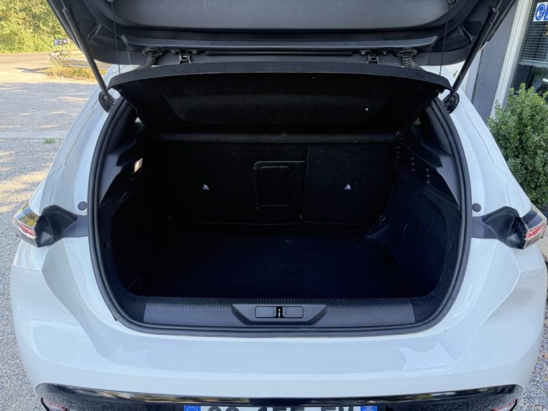 PEUGEOT 308 1.5 BLUEHDI 130  EAT8 ALLURE  2023