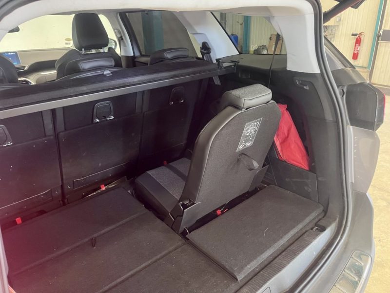 PEUGEOT 5008 II 1.5 Bluehdi130ch Allure Business EAT8 7 Places