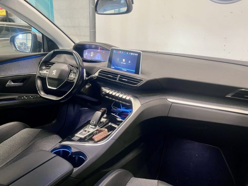 PEUGEOT 5008 II 1.5 Bluehdi130ch Allure Business EAT8 7 Places