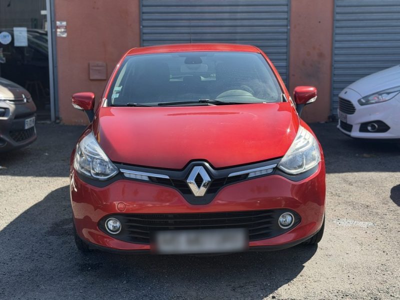 RENAULT CLIO IV TCE 120 cv  - GARANTIE 12 mois - INTENS - Boite Automatique
