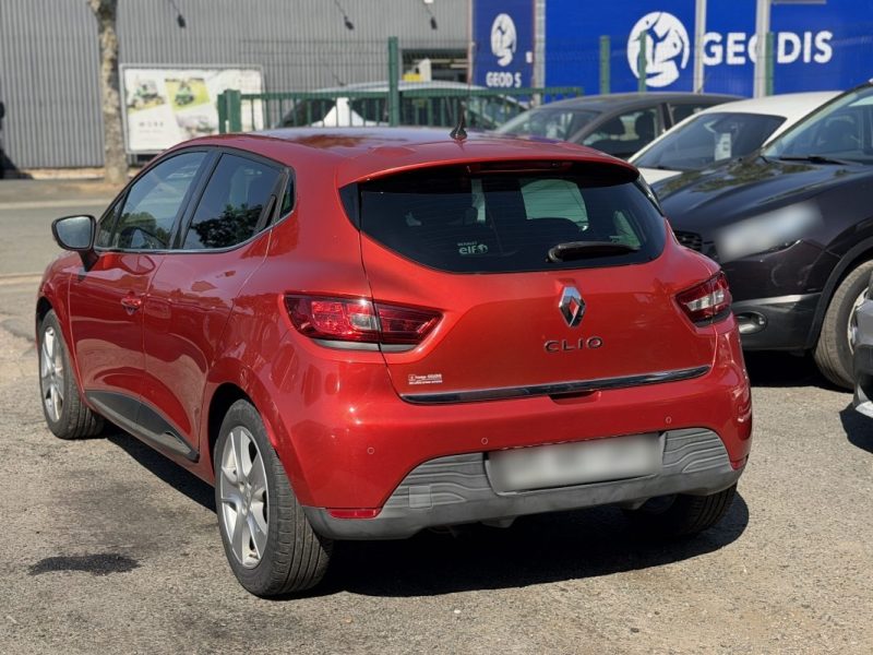 RENAULT CLIO IV TCE 120 cv  - GARANTIE 12 mois - INTENS - Boite Automatique