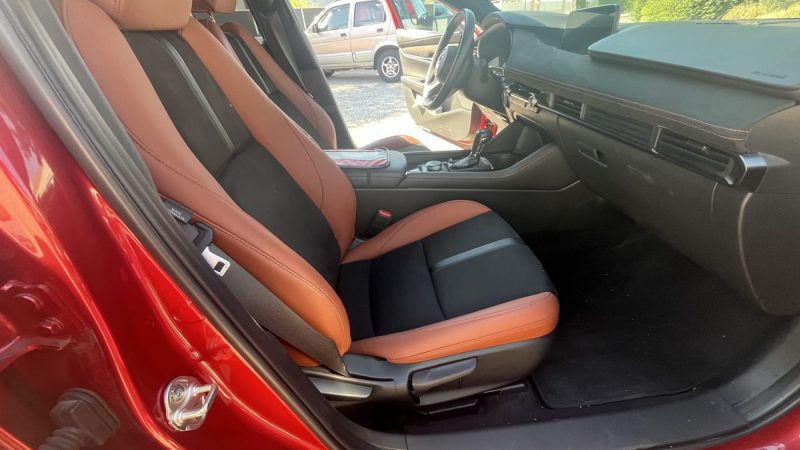 MAZDA 3 2.0 E-SKYACTIV-X 186 HOMURA BOSE ATTELAGE BA 2024