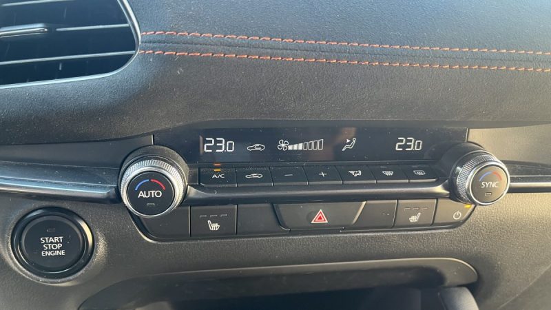MAZDA 3 2.0 E-SKYACTIV-X 186 HOMURA BOSE ATTELAGE BA 2024