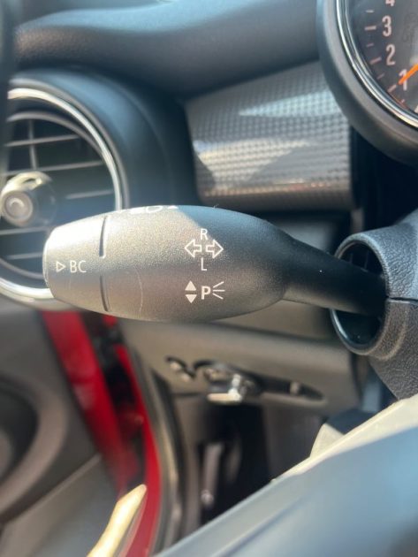 MINI MINI 3 (F56) 1.5 116Ch COOPER RED HOT CHILI