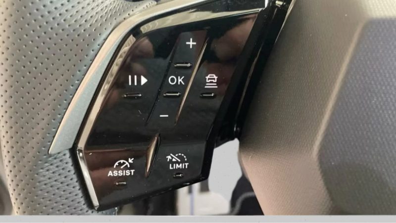 PEUGEOT 3008 GT (1.2 HYBRID 145 GT, SOUND- & AIR-DRIVE-ASSIST) 2026