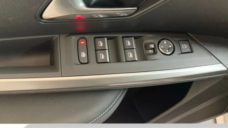 PEUGEOT 3008 GT (1.2 HYBRID 145 GT, SOUND- & AIR-DRIVE-ASSIST) 2026