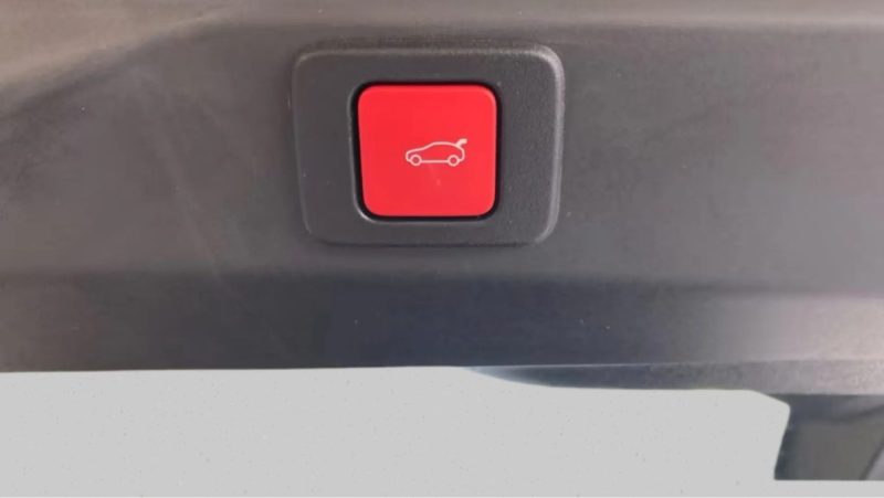 PEUGEOT 3008 GT (1.2 HYBRID 145 GT, SOUND- & AIR-DRIVE-ASSIST) 2026