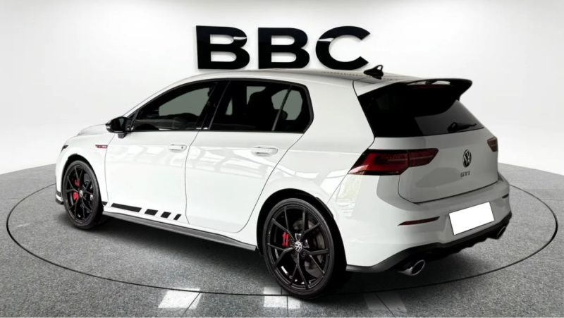 VOLKSWAGEN GOLF GTI CLUBSPORT (GOLF 2,0 GTI BT221 TSID7F) 2024