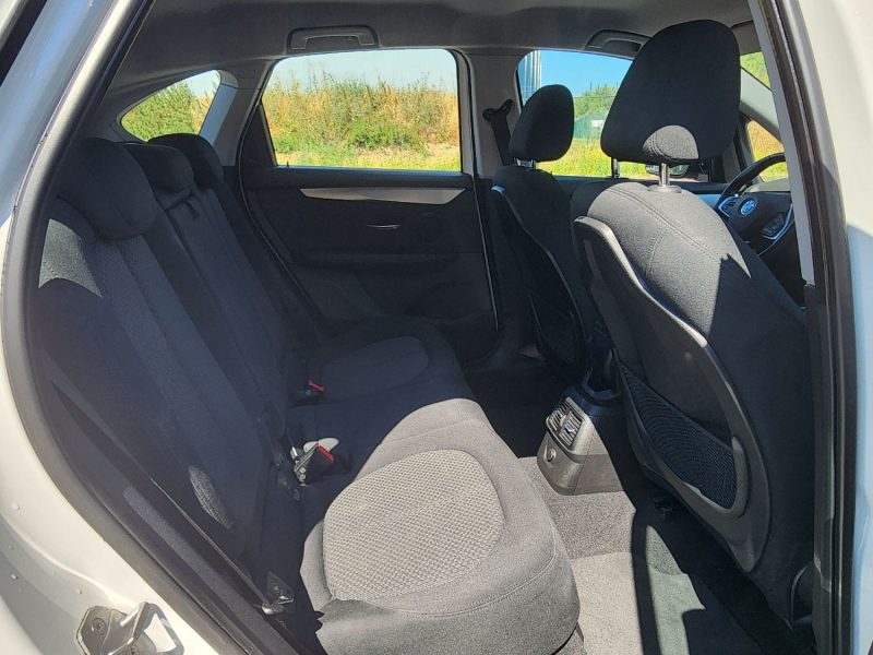 BMW 218D  ACTIVE TOURER 2015