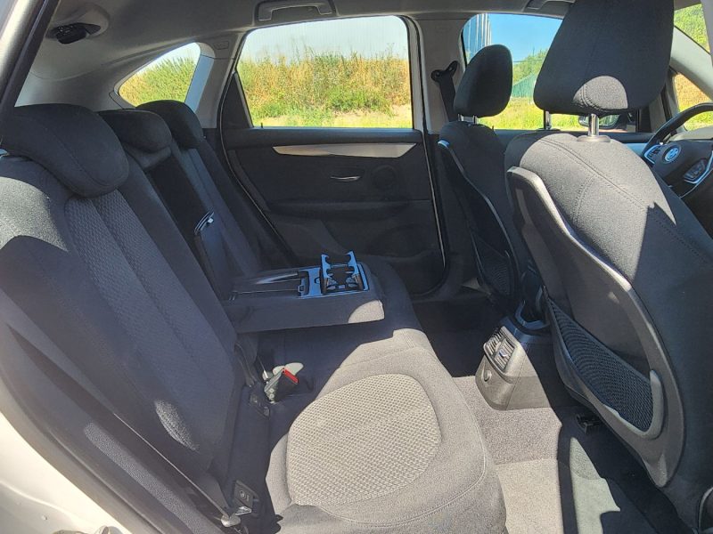 BMW 218D  ACTIVE TOURER 2015