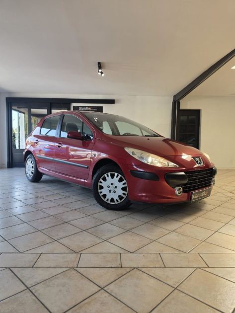 PEUGEOT 307 1.6 HDI 110CV-Distribution Neuve - Garantie 12 mois ou 15.000km-CT Ok-Révision complète 