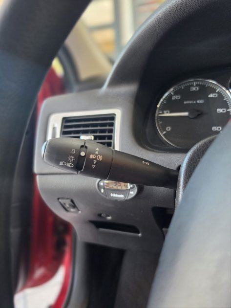 PEUGEOT 307 1.6 HDI 110CV-Distribution Neuve - Garantie 12 mois ou 15.000km-CT Ok-Révision complète 