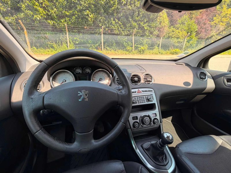 Peugeot 308 SW 2.0 HDI 136ch Premium