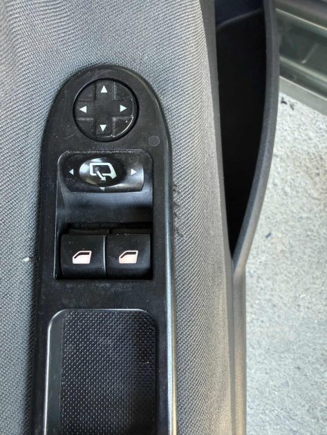 Peugeot 207 1.6 Hdi 92ch Premium