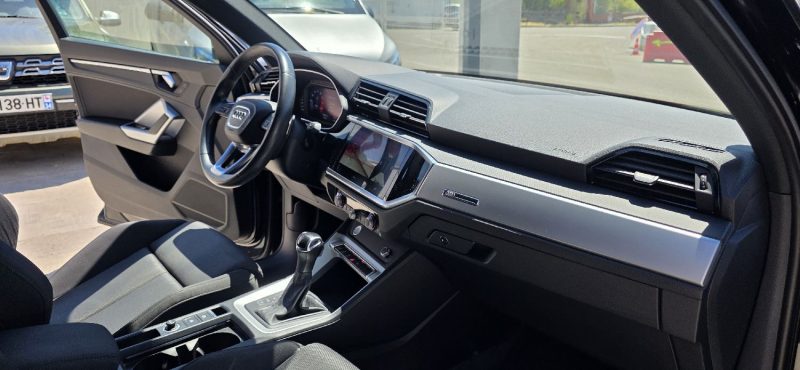 AUDI Q3 35 TFSI 150CV / S-LINE  