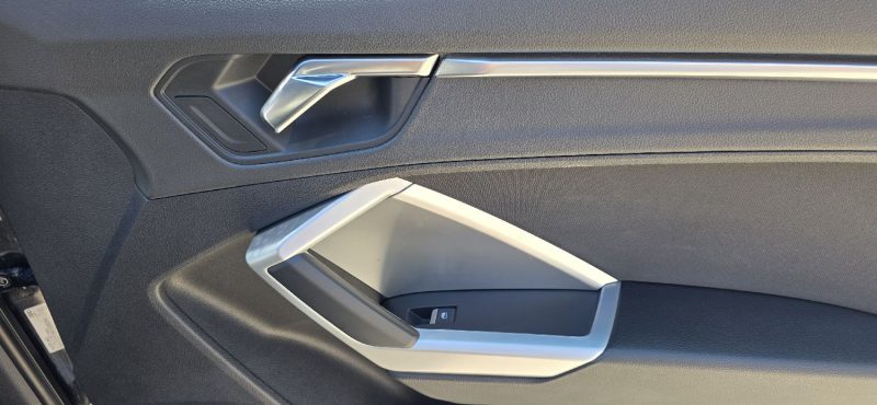 AUDI Q3 35 TFSI 150CV / S-LINE  