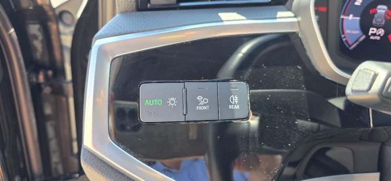 AUDI Q3 35 TFSI 150CV / S-LINE  