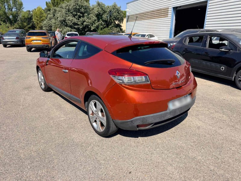 RENAULT MEGANE COUPE 1.9 DCI 130CH DYNAMIQUE ECO² 1.9 DCI 130CH DYNAMIQUE ECO² 86MKM