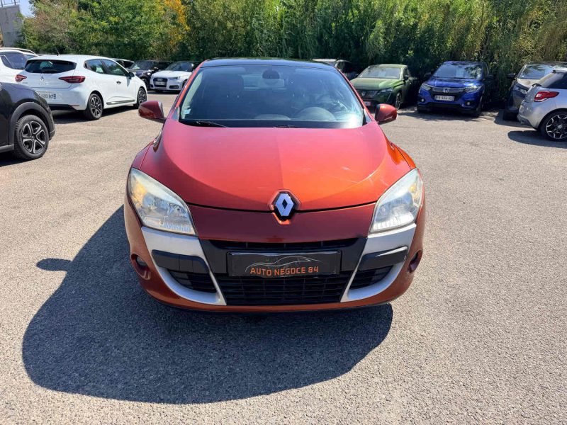 RENAULT MEGANE COUPE 1.9 DCI 130CH DYNAMIQUE ECO² 1.9 DCI 130CH DYNAMIQUE ECO² 86MKM