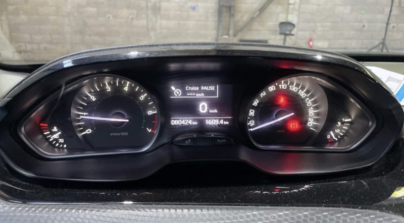 PEUGEOT 208 1.2 S&S 110 ALLURE BUSINESS 