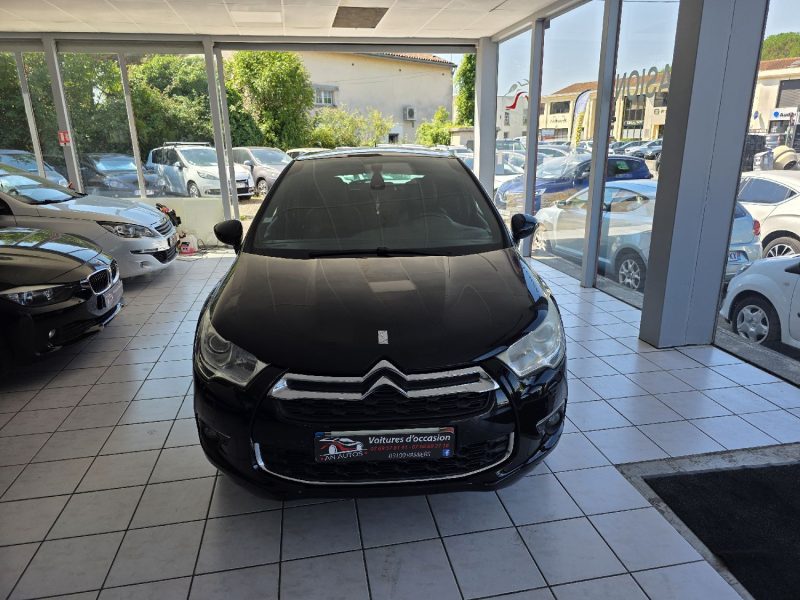 CITROEN DS4 1.6 THP 200CH SPORT CHIC ANNEE 2011 91000KM