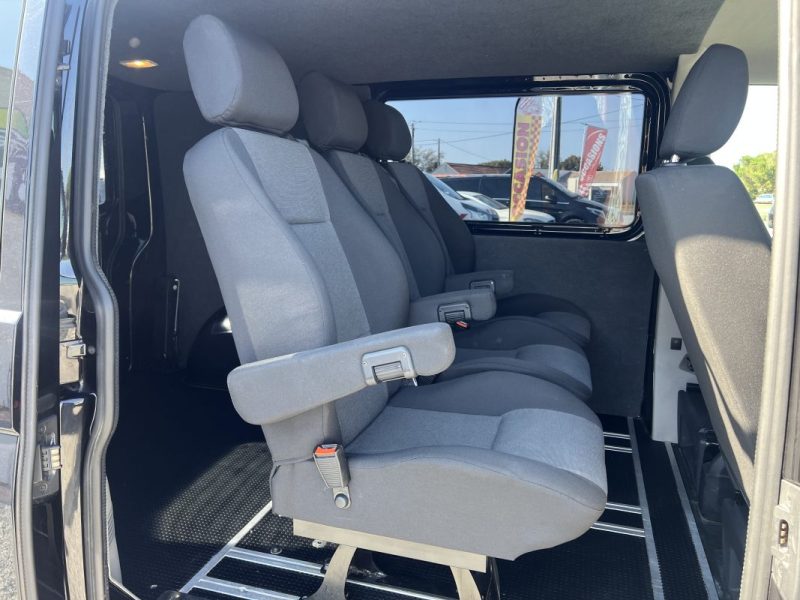 VOLKSWAGEN TRANSPORTER COMBI 5 PLACES 140 CH 2.0 TDI