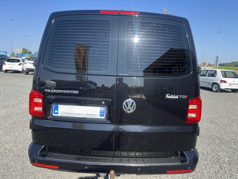 VOLKSWAGEN TRANSPORTER COMBI 5 PLACES 140 CH 2.0 TDI
