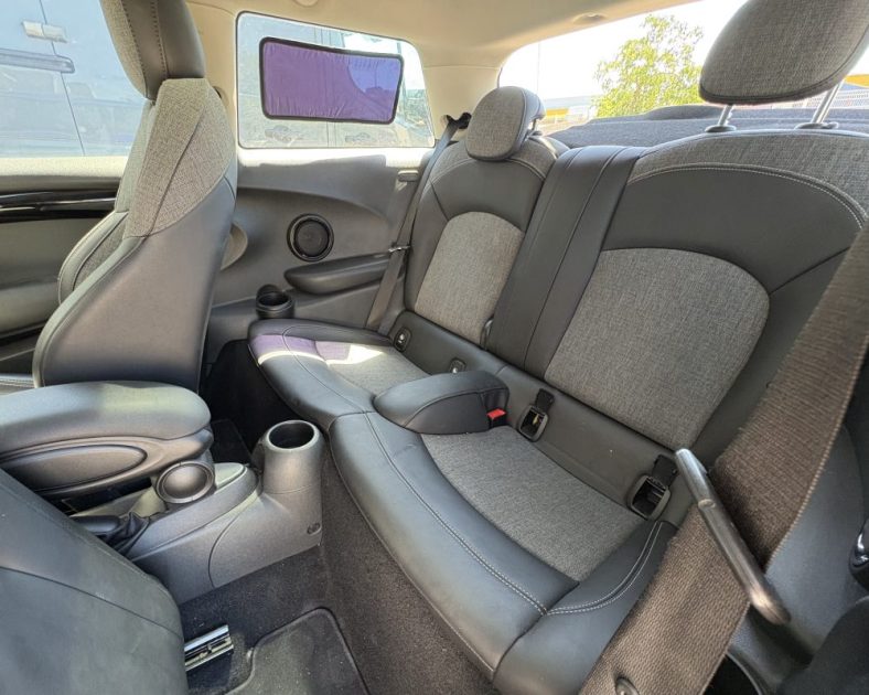 Mini One (F56) One 102ch 2018 — ENTRETIEN COMPLET - Toit Ouvrant - Carplay