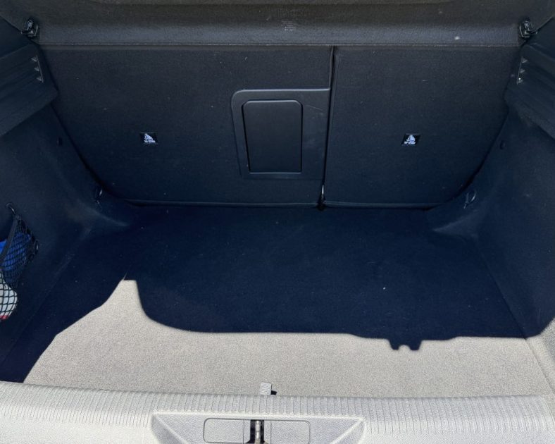 ÉTAT NEUF - PEUGEOT 308 - 3 1.5 BLUEHDI 130 ch -ALLURE - Boite Automatique - FULL