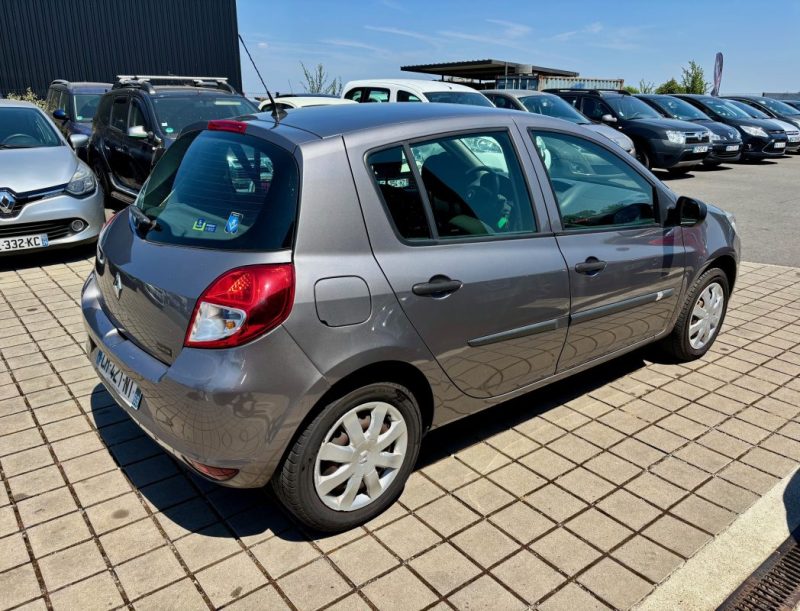 RENAULT CLIO III 1.2 75CH ALIZÉ ZEN 2013