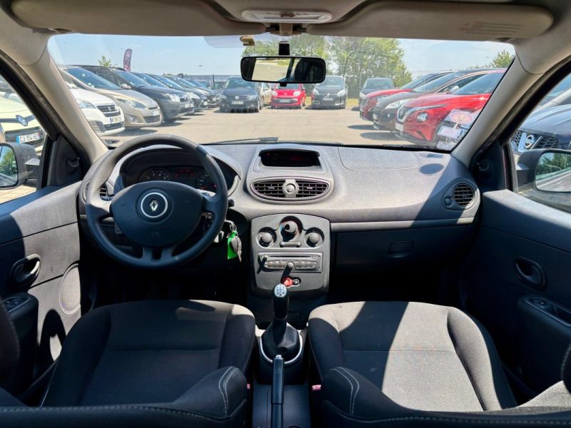 RENAULT CLIO III 1.2 75CH ALIZÉ ZEN 2013