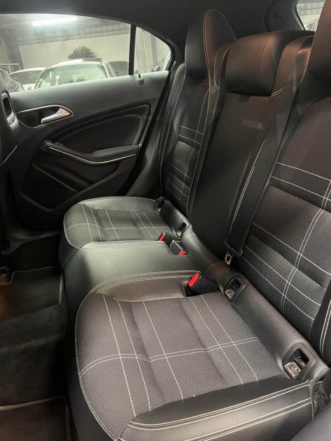 MAGNIFIQUE MERCEDES CLASSE A220CDI EDITION BUSINESS 170CH (MOTEUR MERCEDES, CAMÉRA DE RECUL)