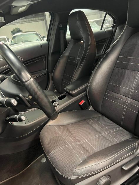 MAGNIFIQUE MERCEDES CLASSE A220CDI EDITION BUSINESS 170CH (MOTEUR MERCEDES, CAMÉRA DE RECUL)