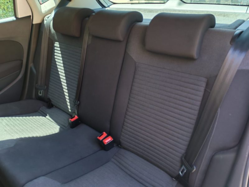 Volkswagen Polo 1.6l TDI Cconfortline 90ch