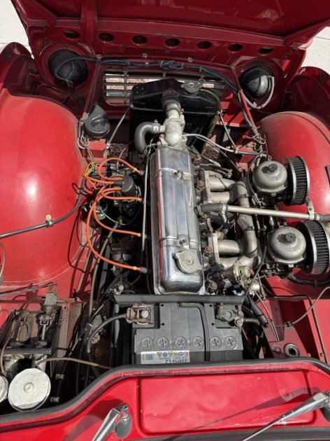 Triumph TR4 1964 100ch / Roadster Collection / (Restauré | 25000 Km | Véhicule Francais)