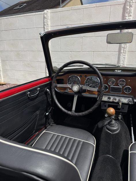 Triumph TR4 1964 100ch / Roadster Collection / (Restauré | 25000 Km | Véhicule Francais)