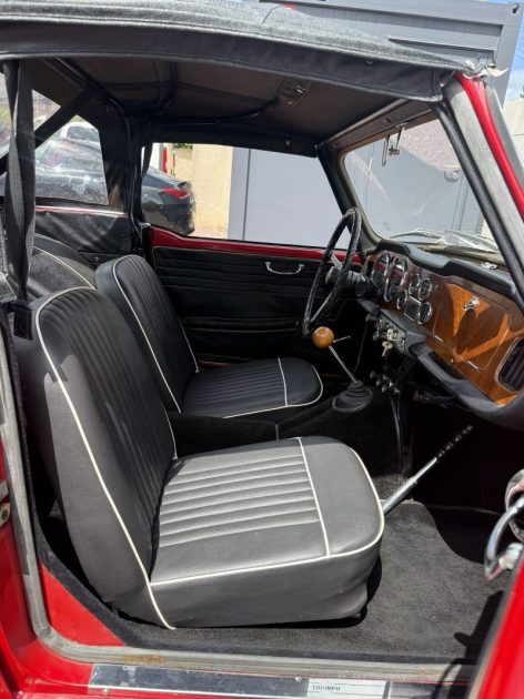 Triumph TR4 1964 100ch / Roadster Collection / (Restauré | 25000 Km | Véhicule Francais)