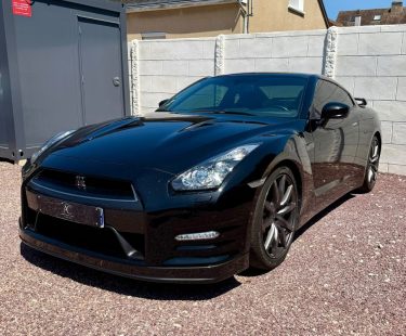 Nissan GT-R 3.8 V6 550ch Black Édition (Bose | Caméra de recul | Chassis Carbone)